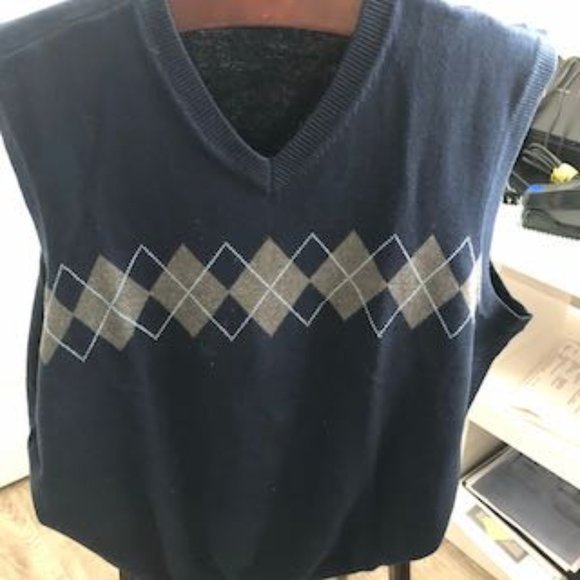 Izod Other - Today’s Deal - Izod  Navy Blue/Grey Vest Sz L